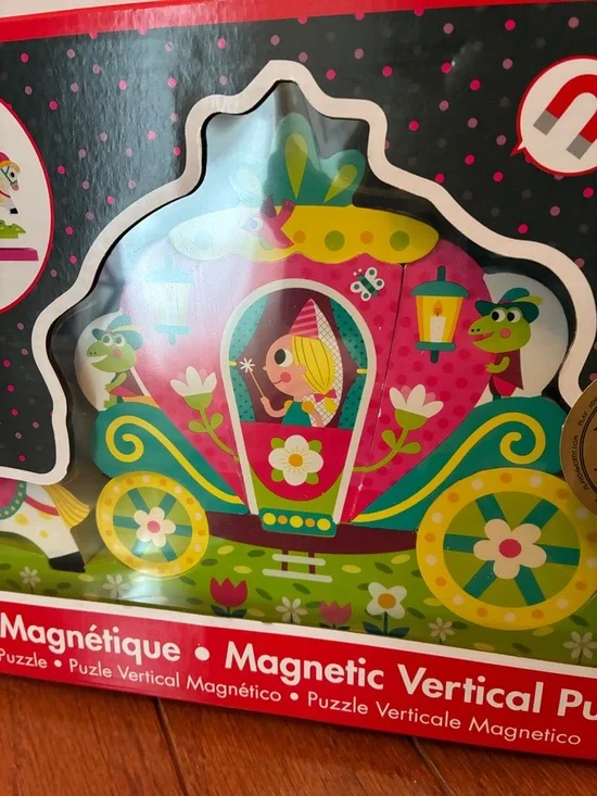 NWT Janod Pink & Green Magnetic Vertical Puzzle - Princess Carriage - Picture 4 of 12